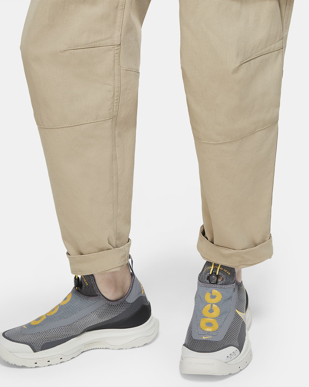 nike smith summit cargo